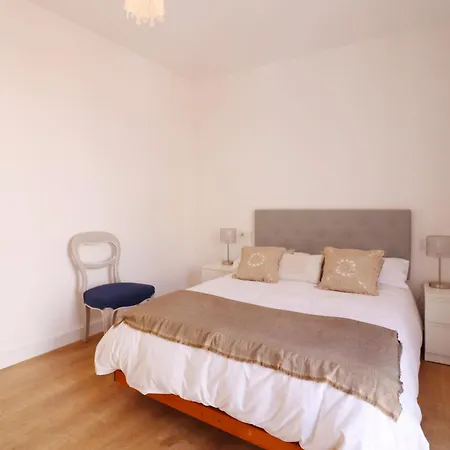 Casa Victoria En El Centro De Нерха